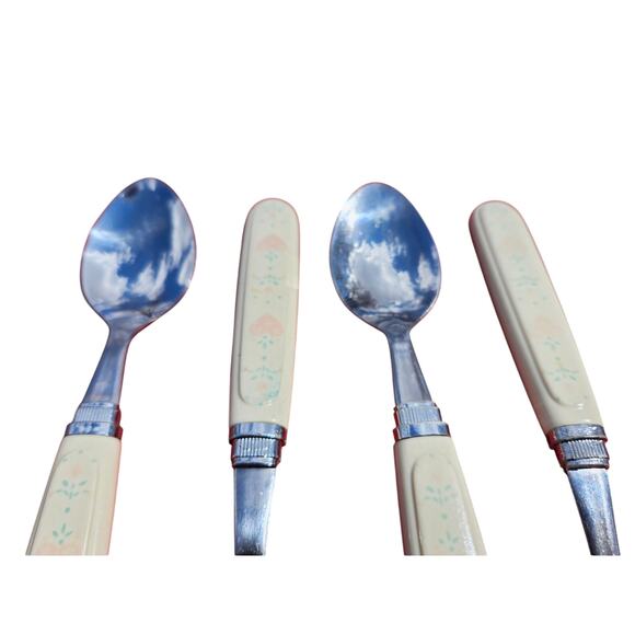 4 Corelle by Coring Forever Yours Stainless Teaspoons Flatware Plastic MCM 6.25" - Picture 5 of 8